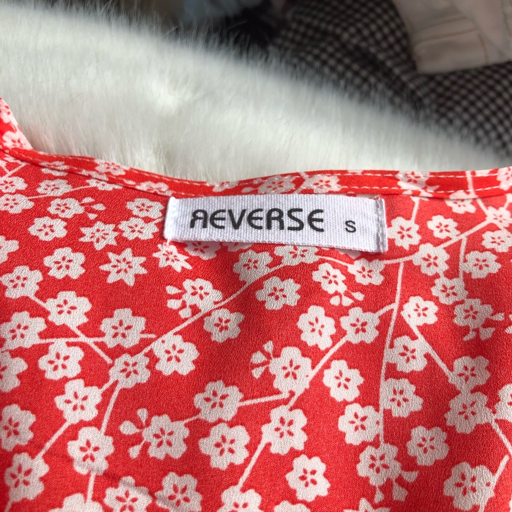 Princess Polly red floral tie romper - Picture 5 of 5